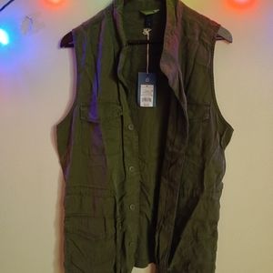 Dark green sleeveless top